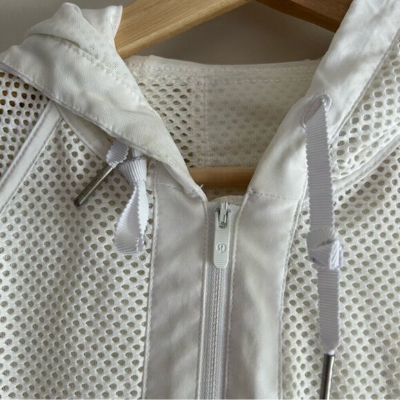 Lululemon Mesh on Mesh White Hooded Jacket - Picture 7 of 8